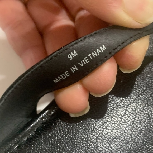 Tory Burch Black Classic Leather Logo Thong Sandals Flip-Flop Size 9 M - Picture 7 of 11